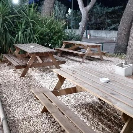 Hotel Parc Azur - Toulon Ollioules Eksteriør billede