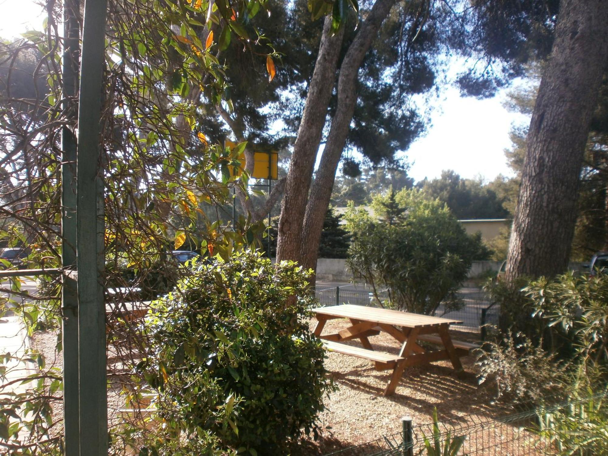 Hotel Parc Azur - Toulon Ollioules Eksteriør billede